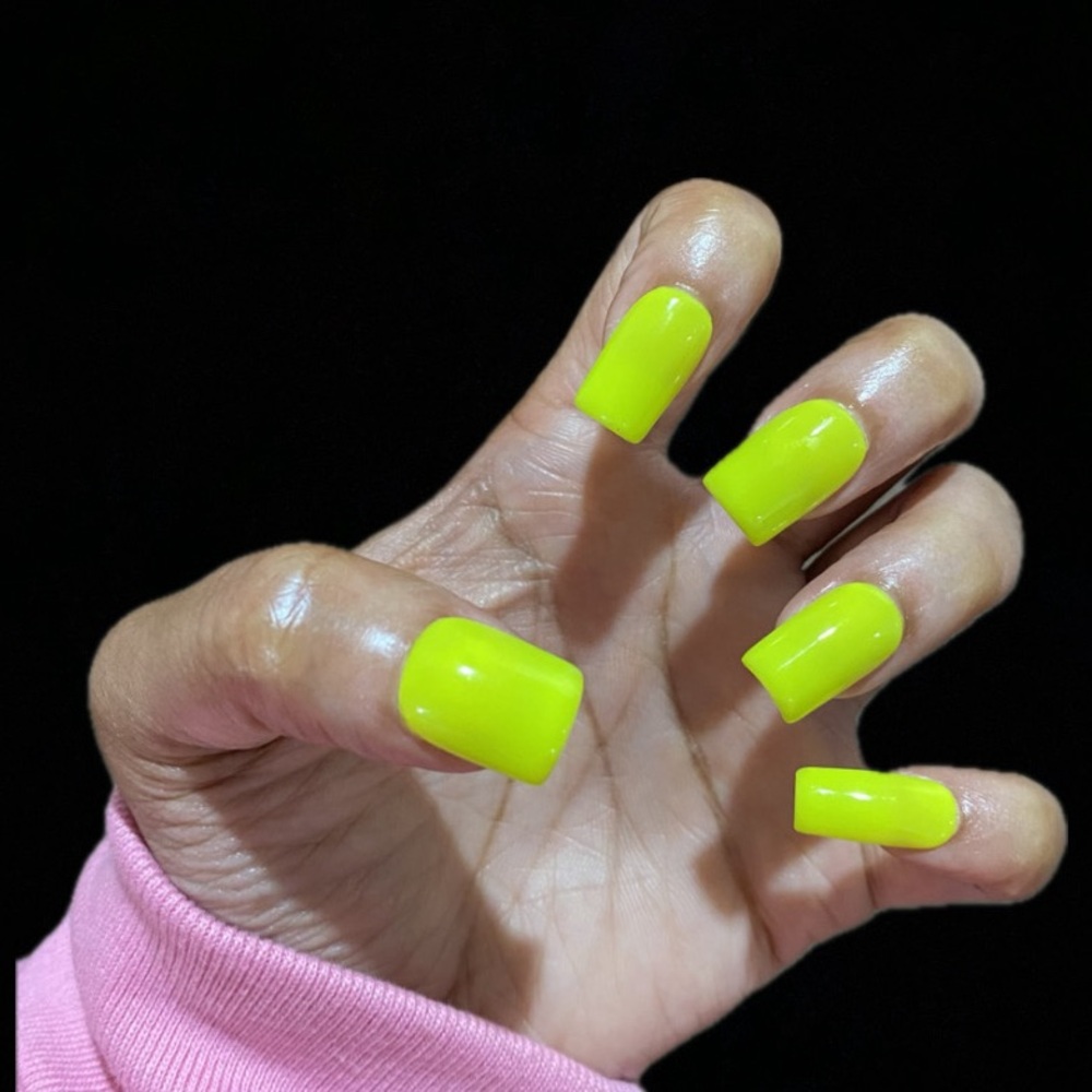 Hand Crafted (Glow In The Dark) Short Square Love Galore Luxury Press On Nails
